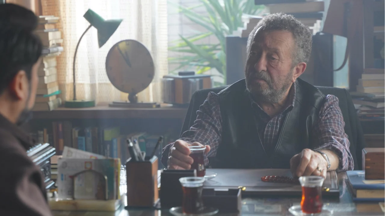 Aynı Yağmur Altında Oyuncuları (Tam Liste Oyuncu Kadrosu)