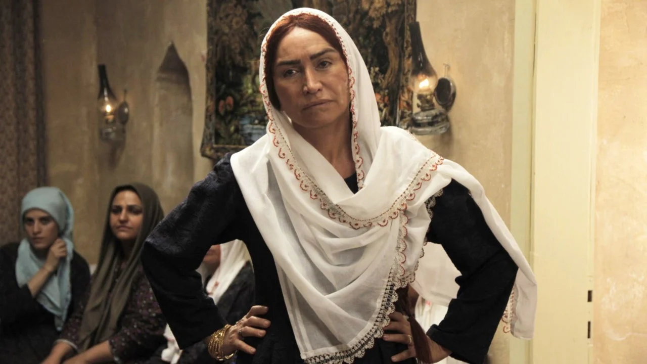 Hükümet Kadın Filminin Konusu Ne? Hükümet Kadın Filminin Oyuncuları Kim? Nerede Çekildi?