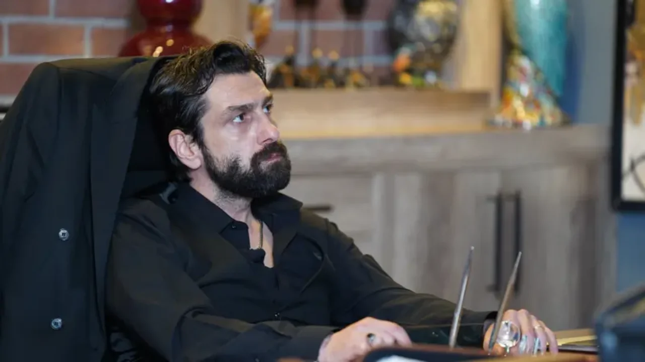 Taşacak Bu Deniz 17. Bölüm Esme Randevuyu Bastı, Adil Evliliğe Sürüklendi