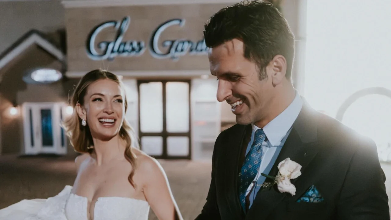 Yasemin Kay Allen’den Erdal Kaya ile Nikah Sonrası İlk Romantik Poz